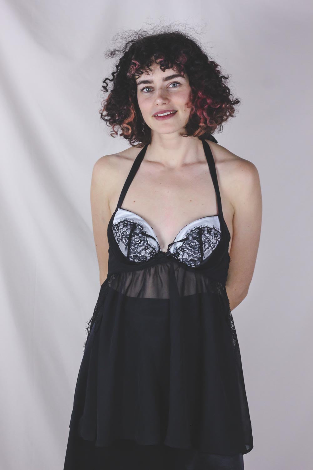 Dalma musta vintagetoppi