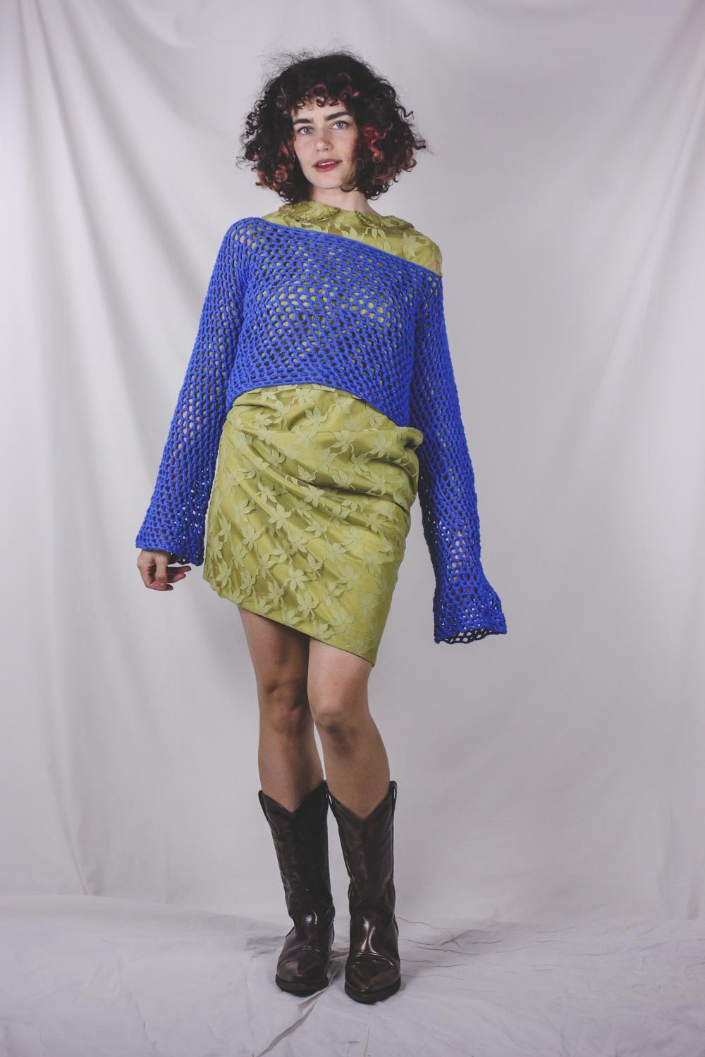 Petra Kinnunen sininen virkkuupaita