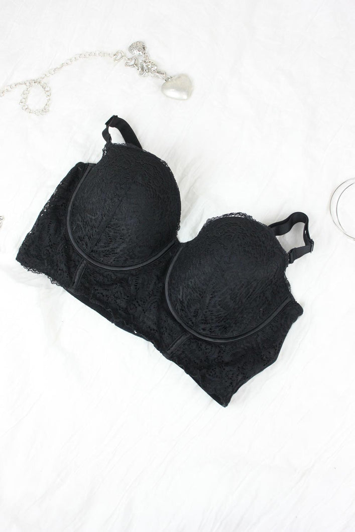 Anna 85E musta pitsinen vintagekorsetti