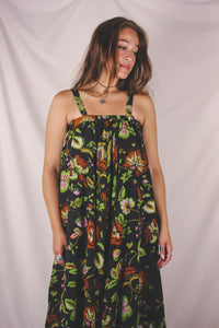 Fiola 70-luvun vintagemekko