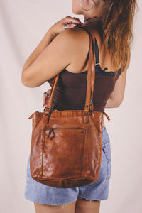 Mila vintagenahkalaukku