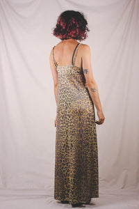 Leona kotimainen leopardivintagemekko