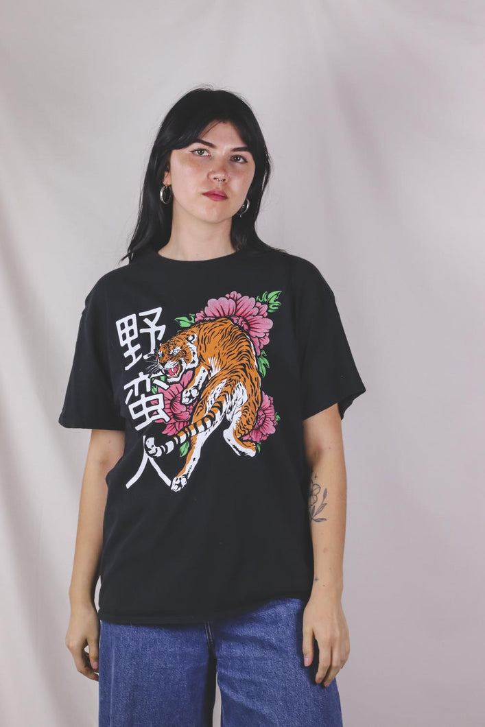 Asian tiger vintage t-paita