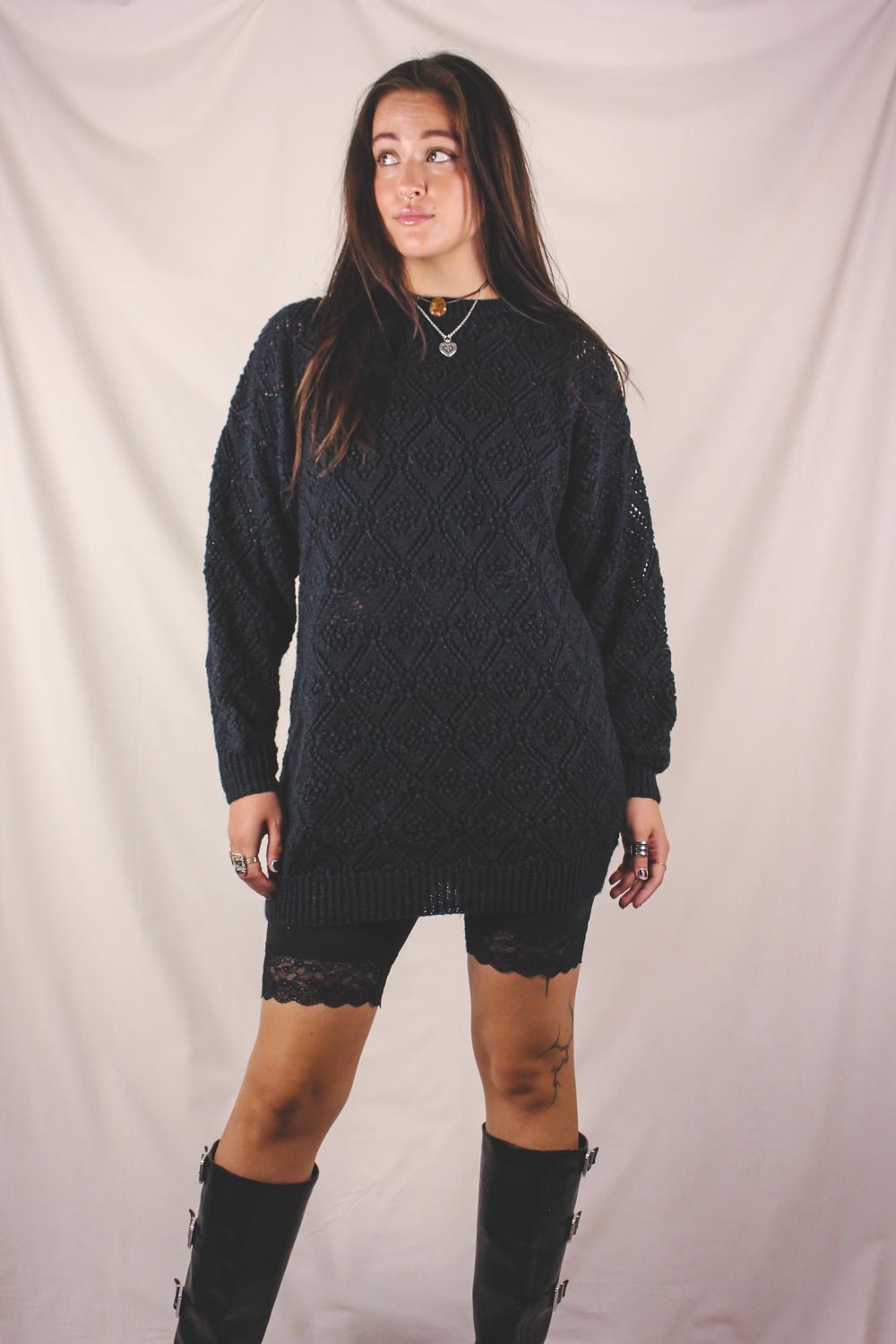 Kiona vintagevirkkuuneule