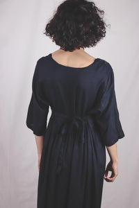Angie 90-luvun vintagemekko