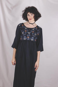 Angie 90-luvun vintagemekko