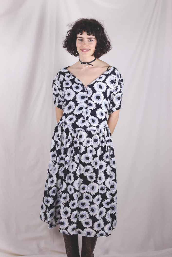 Floranna 90-luvun vintagemekko