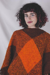 Hulda käsintehty vintagevillaponcho