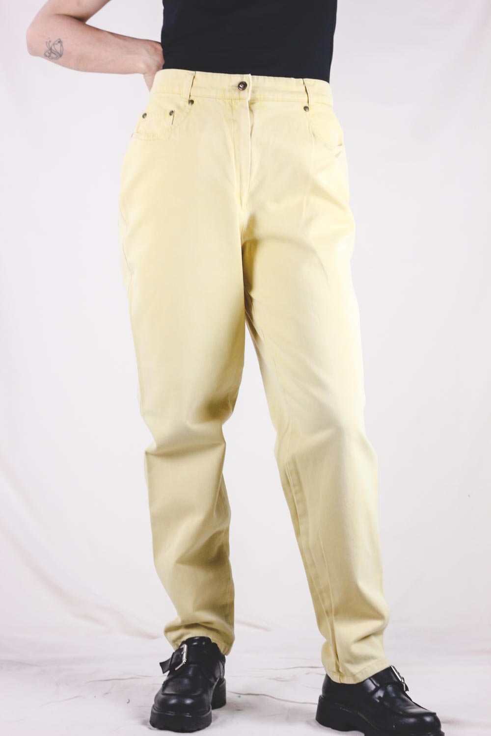 Eevi 80/90-luvun vintagefarkut