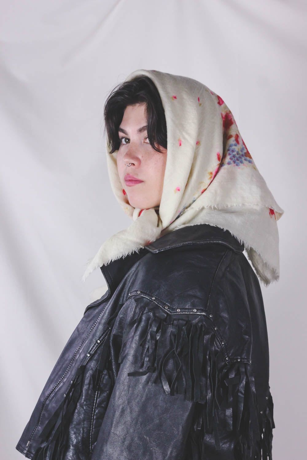 Hilla ruusukuvioitu vintagevillahuivi