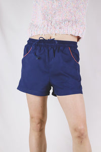 Blu 90-luvun vintageshortsit