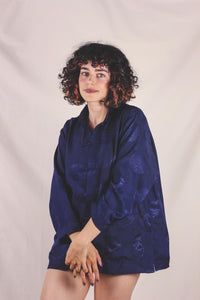 Devina vintagesilkkipusero