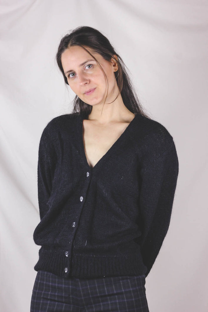 Renada musta vintagemohairneule