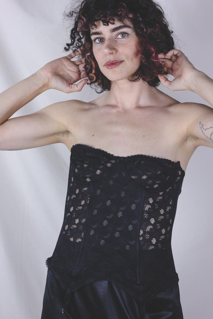 Belda musta pitsinen vintagekorsetti 80B