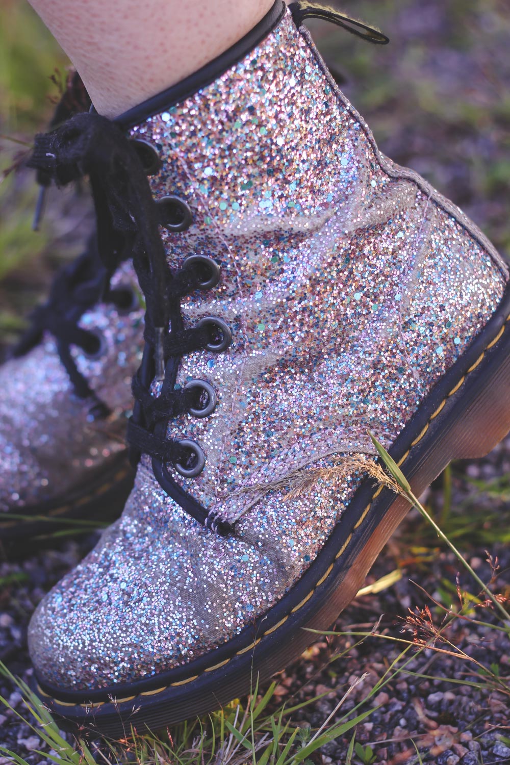 Dr. Martens glitterimaiharit 38