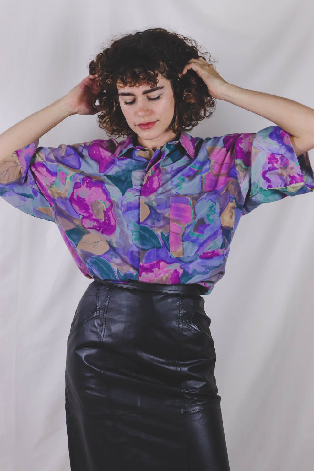 Annika vintagesilkkipusero